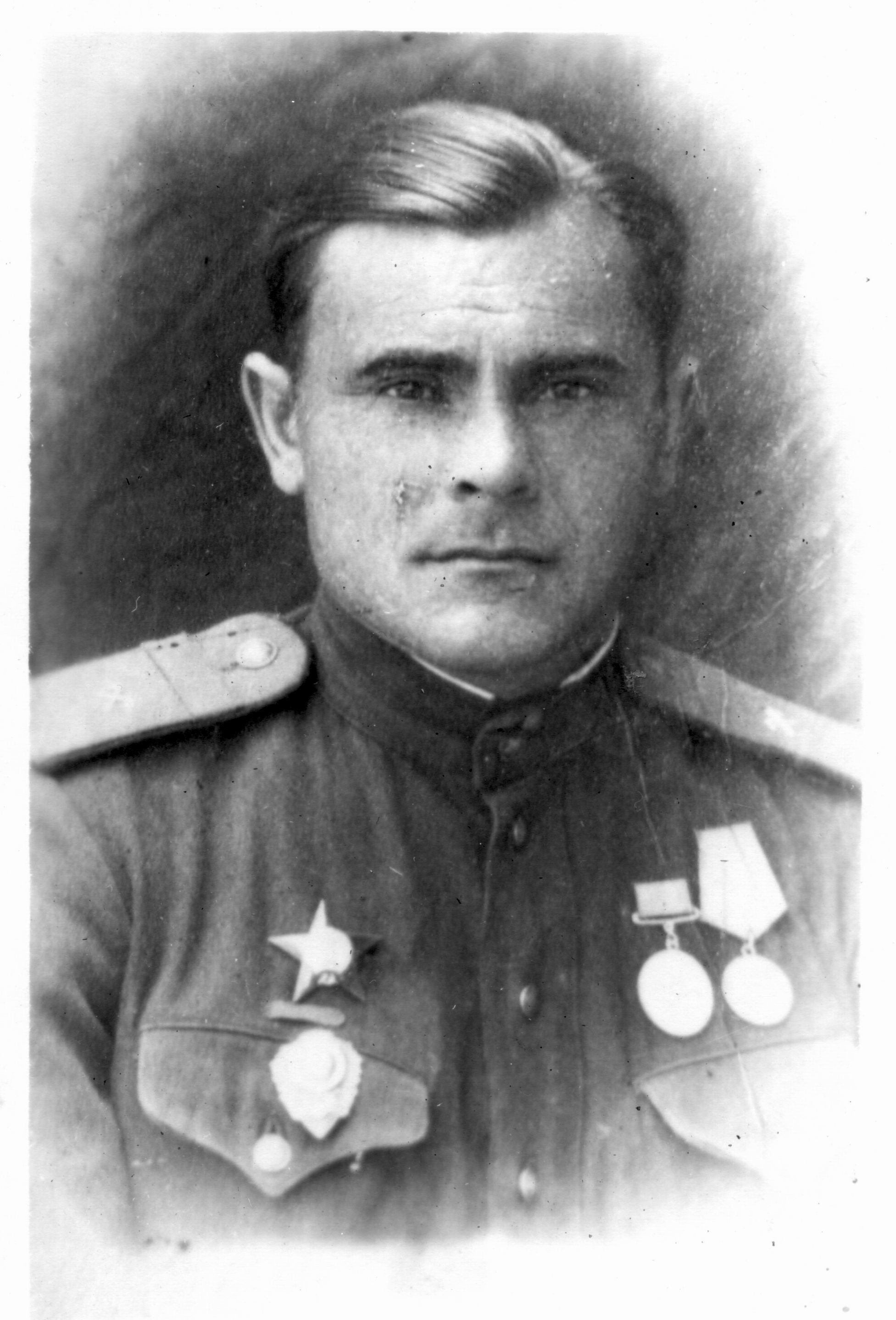 От ворот к окопам: как футболисты «Стахановца» шли на войну