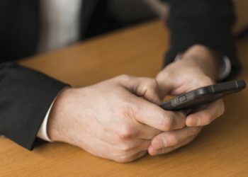 В ДНР работает телефон доверия для поддержки людей с ПТСР