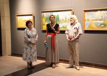 От Юзовки до Донецка: в «Арт-Донбассе» открылась выставка ко Дню города