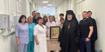 Москвичи протянули руку помощи: в Луганской детской больнице открылось отделение реанимации
