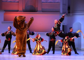 Ансамбль «Донбасс» покорил Москву на фестивале в честь Победы Ансамбль «Донбасс» покорил Москву на фестивале в честь Победы