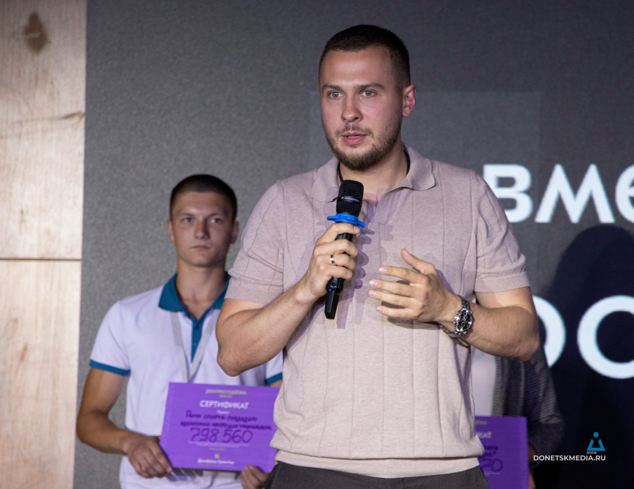 Гранты на будущее: инициативы молодежи Донбасса получили шанс на жизнь после очной защиты в Донецке