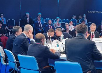 Хуснуллин на ПМЭФ: Донбасс и Новороссия станут точками притяжения инвестиций