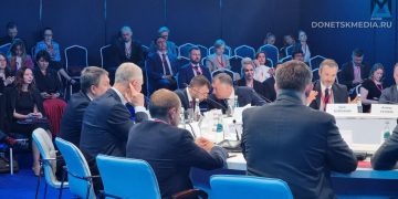 Хуснуллин на ПМЭФ: Донбасс и Новороссия станут точками притяжения инвестиций
