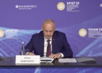 Трамп ломает старый мир, а Россия — санкции: Кобяков подвёл итоги ПМЭФ