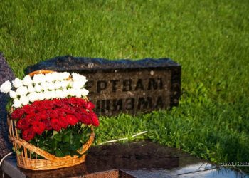 Польша ставит Зеленскому жесткие условия по Волынской резне