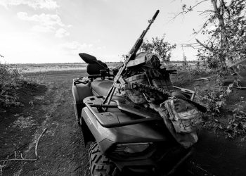 Наступление в огне: «Центр» расширяет плацдармы, ВСУ в кольце под Мирноградом