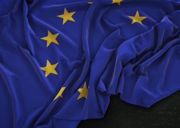 Киев остался без денег ЕС: Евросоюз «поставил на паузу» помощь Украине