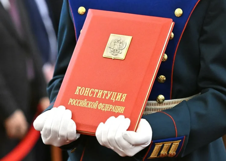 5 лет сильной Конституции: как поправки изменили жизнь России 5 лет сильной Конституции: как поправки изменили жизнь России