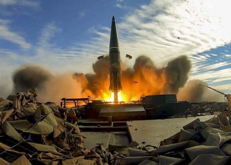 Мощный удар: Российская армия сокрушила военную промышленность Украины