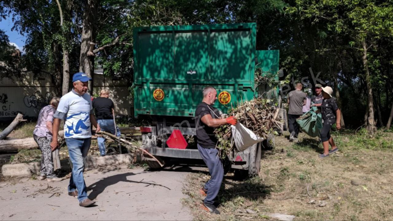 "Донбасский экспресс", восстановление дома во Владимировке: дайджест за 25 июля
