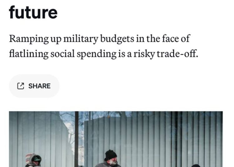 Politico: Инвестиции в армию или в граждан