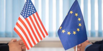 Газовая зависимость: Евросоюз пострадает от новой торговой сделки с США