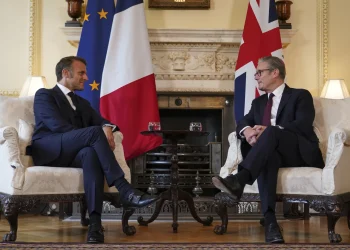 "Бомбическое" сотрудничество: Лондон и Париж объединили ядерный арсенал «Бомбическое» сотрудничество: Лондон и Париж объединили ядерный арсенал