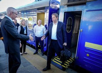 Щедрый дядя Ларс: Киеву обещаны миллиарды евро за счёт немецких налогоплательщиков