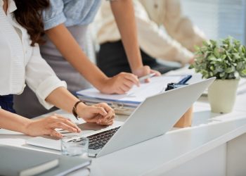 Самые частые причины увольнения у дончан