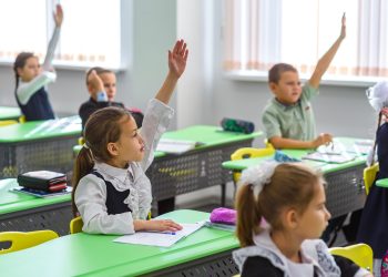 Когда учиться и когда отдыхать в 2025/26 году: школьный календарь