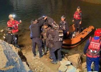 5 дней под водой, питаясь пещерной рыбой: спасли китайского дайвера