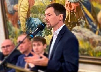 Кому мешает волонтер СВО? Странное дело Ростислава Антонова