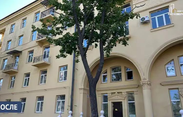 В центре Мариуполя восстановлен дом с пилястрами