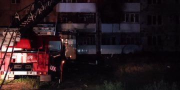 Беспилотник ВСУ уничтожил две квартиры в Лисичанска Беспилотник ВСУ уничтожил две квартиры в Лисичанска