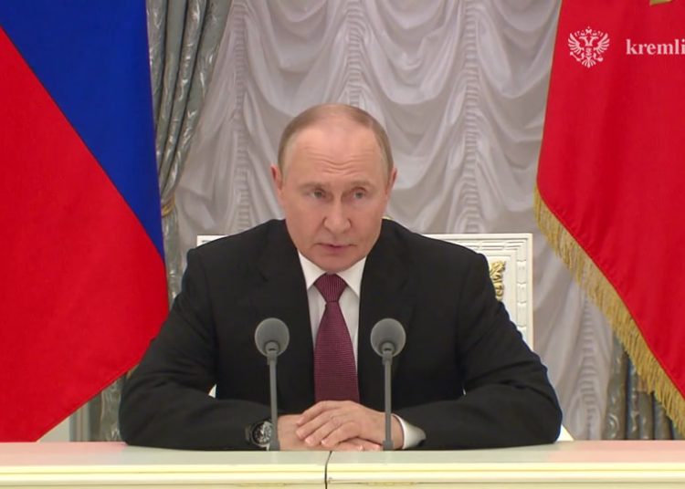 Откровенно и на равных: Путин раскрыл детали переговоров с Трампом об Украине