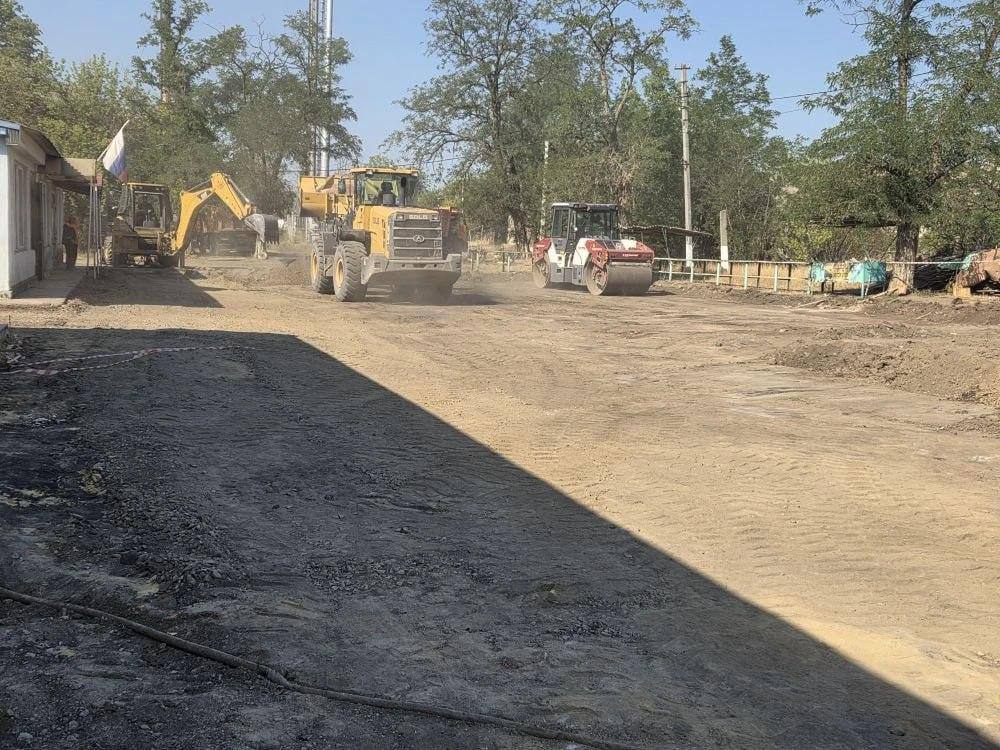 Капремонт дорог в ДНР и восстановление школ | Дайджест ДНР за 28 августа