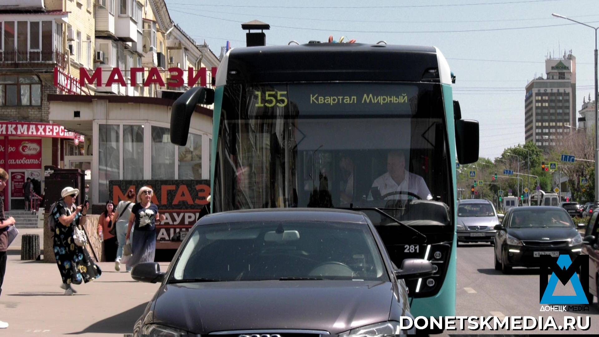 Долой "скотовозки": новые электробусы в Луганске