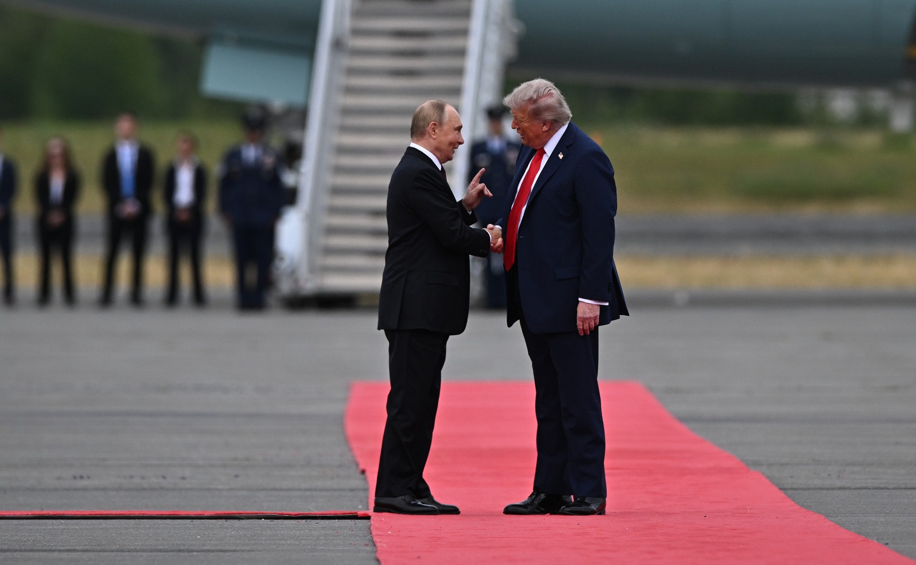 Переговоры Путина и Трампа: почему встреча лидеров стала поводом для надежд