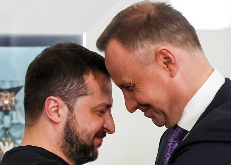 Дуда: Зеленский пытался втянуть Польшу в войну Дуда: Зеленский пытался втянуть Польшу в войну