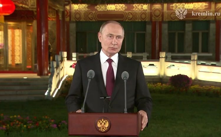 Путин заявил о готовности встретиться с Зеленским в Москве Путин заявил о готовности встретиться с Зеленским в Москве