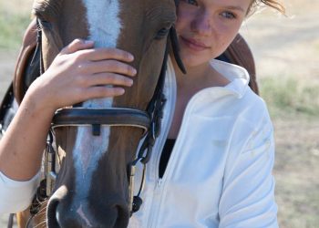 «Аврора» Донбасса: В седле – к исцелению