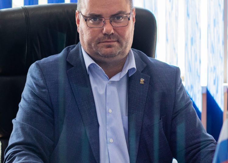 "Восстановить можно все": Роман Солонарь о возрождении Металлургического комбината «Восстановить можно все»: Роман Солонарь о возрождении Металлургического комбината