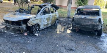 Дроны атаковали центр Белгорода: сгорели автомобили, закрыты торговые центры