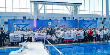 Ветераны из ДНР приняли участие в соревнованиях по плаванию Ветераны из ДНР приняли участие в соревнованиях по плаванию