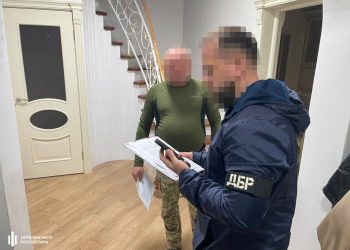 Стройбат ВСУ: Как украинские командиры меняют фронт на тротуар, а автомат на мастерок