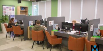 Ветераны ДНР получили новый удобный сервис: прием специалиста МФЦ начал работу в фонде «Защитники Отечества» Ветераны ДНР получили новый удобный сервис: прием специалиста МФЦ начал работу в фонде «Защитники Отечества»