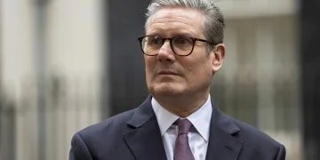 Британский премьер оправдывается: «Я не поздравлял Путина». Кто на самом деле поздравил Путина