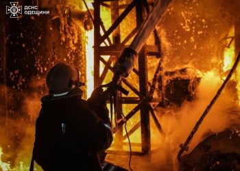 Взрывы во Львове: Денацификация Украины продолжается