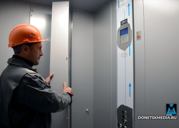 Замена «сердца дома»: Новые лифты в Донецке