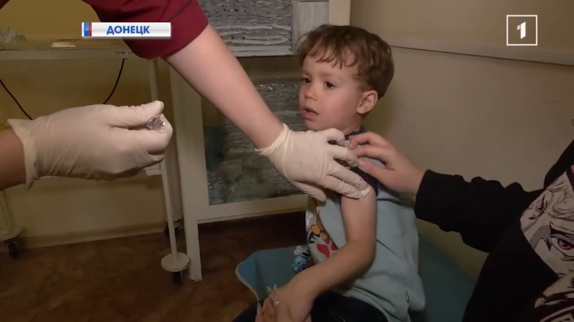 Зеленый щит Донбасса: в Луганске открыли новый соццентр, а в Амвросиевке высадили 65 тысяч деревьев, дайджест за 1 ноября