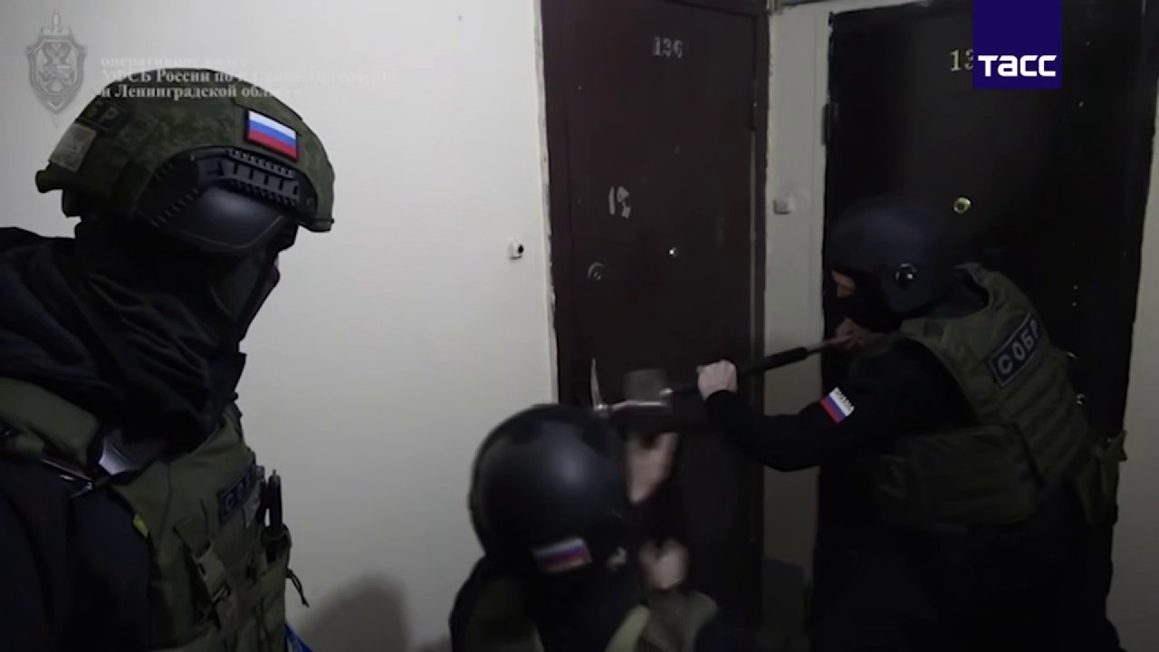 ФСБ задержала петербуржца за фейки о российской армии