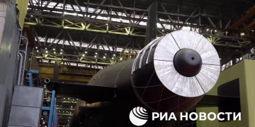 «Хабаровск» спущен на воду: новая атомная подлодка усилит ВМФ России