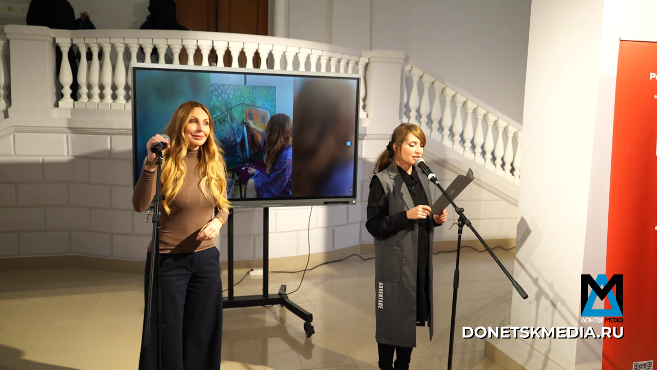 Отражение времени: Наталья Бочкарёва привезла в Луганск письмо красками о войне