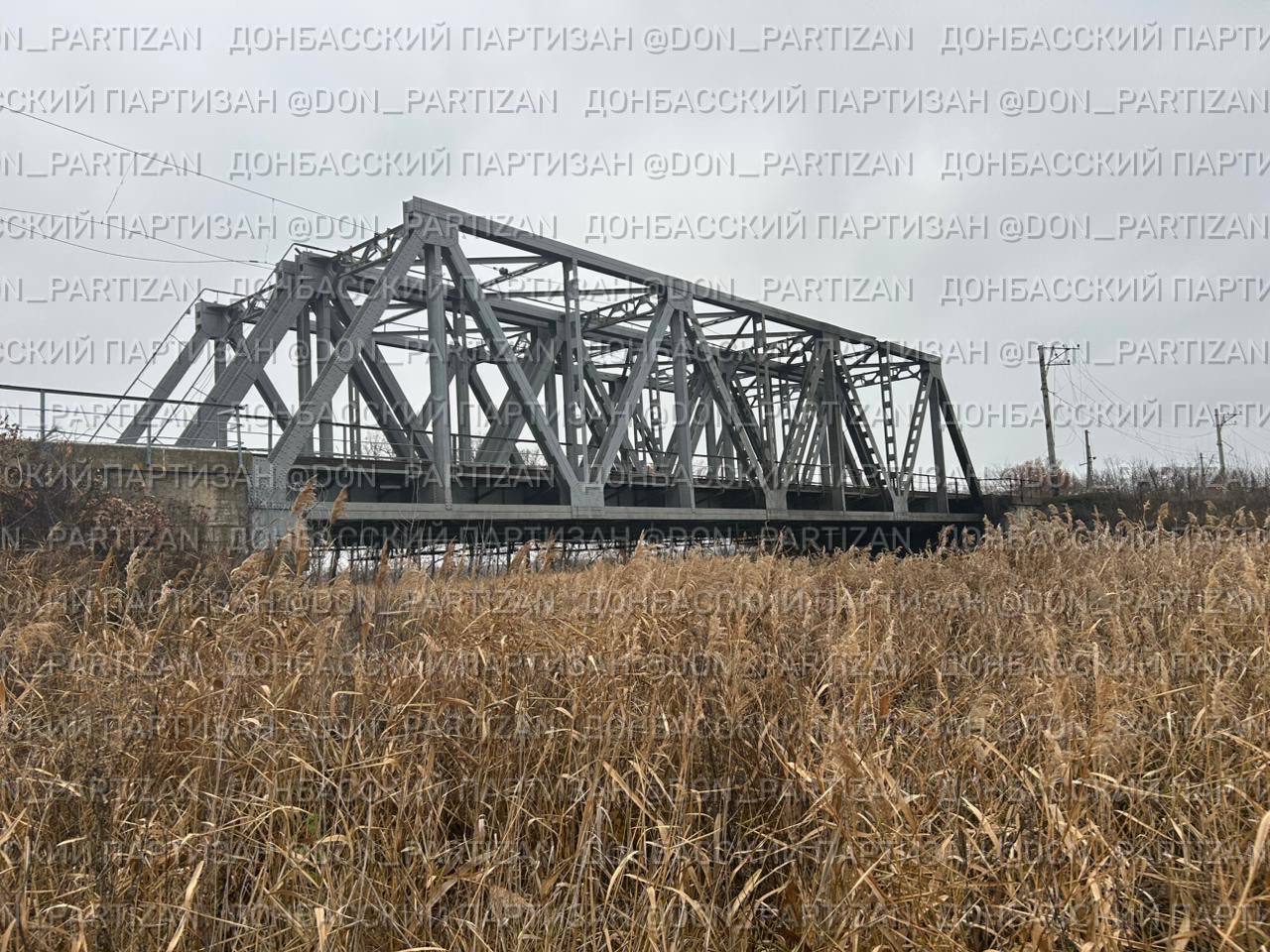 Российский удар «Геранями-2» вывел из строя ключевой мост на Краматорском направлении