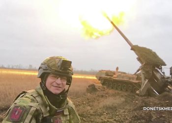 "Весь коллектив газеты "Донецкий кряж" с юбилеем возрождения: нам продолжают приходить поздравления с передовой «Весь коллектив газеты «Донецкий кряж» с юбилеем возрождения: нам продолжают приходить поздравления с передовой