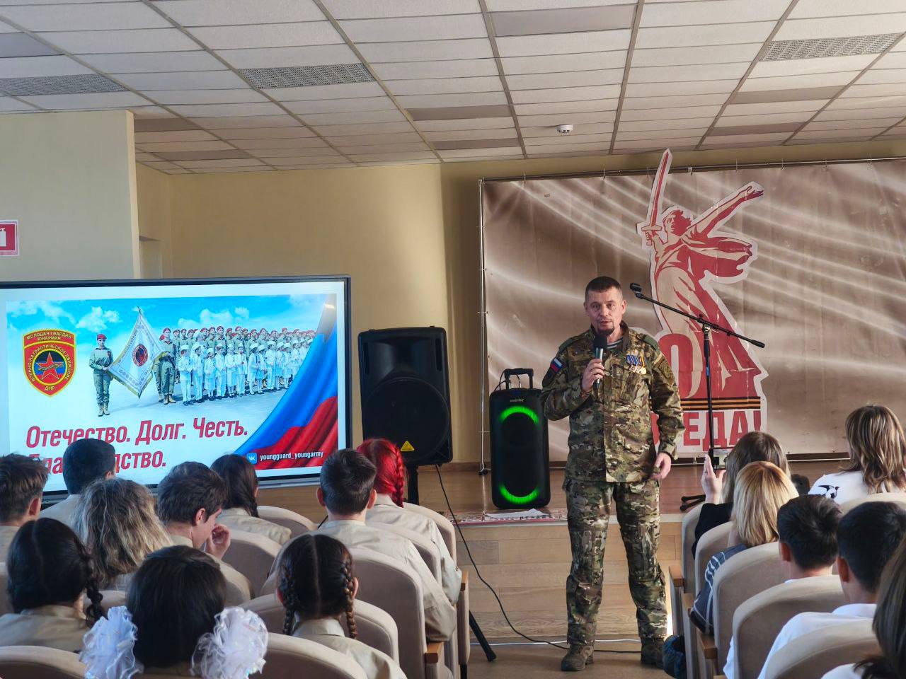 Восстановление школы №62, 11 пожаров и задержание наркосбытчика: Ключевые события региона в дайджесте за 14 ноября