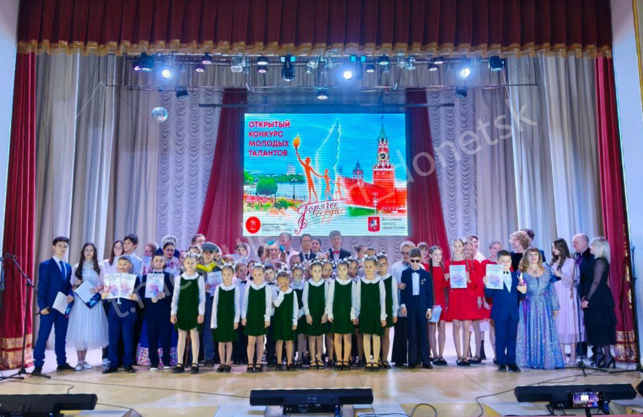 Ремонт "Дружбы", новые дома в Мариуполе: дайджест новостей за 15 ноября