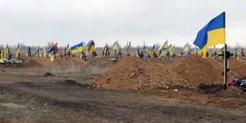Охотники за трупами: на Украине цветёт и пахнет "похоронная мафия" Охотники за трупами: на Украине цветёт и пахнет «похоронная мафия»