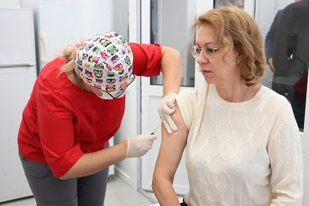 От восстановления Макеевки и массовой вакцинации до культурных аншлагов: дайджест за 22 ноября